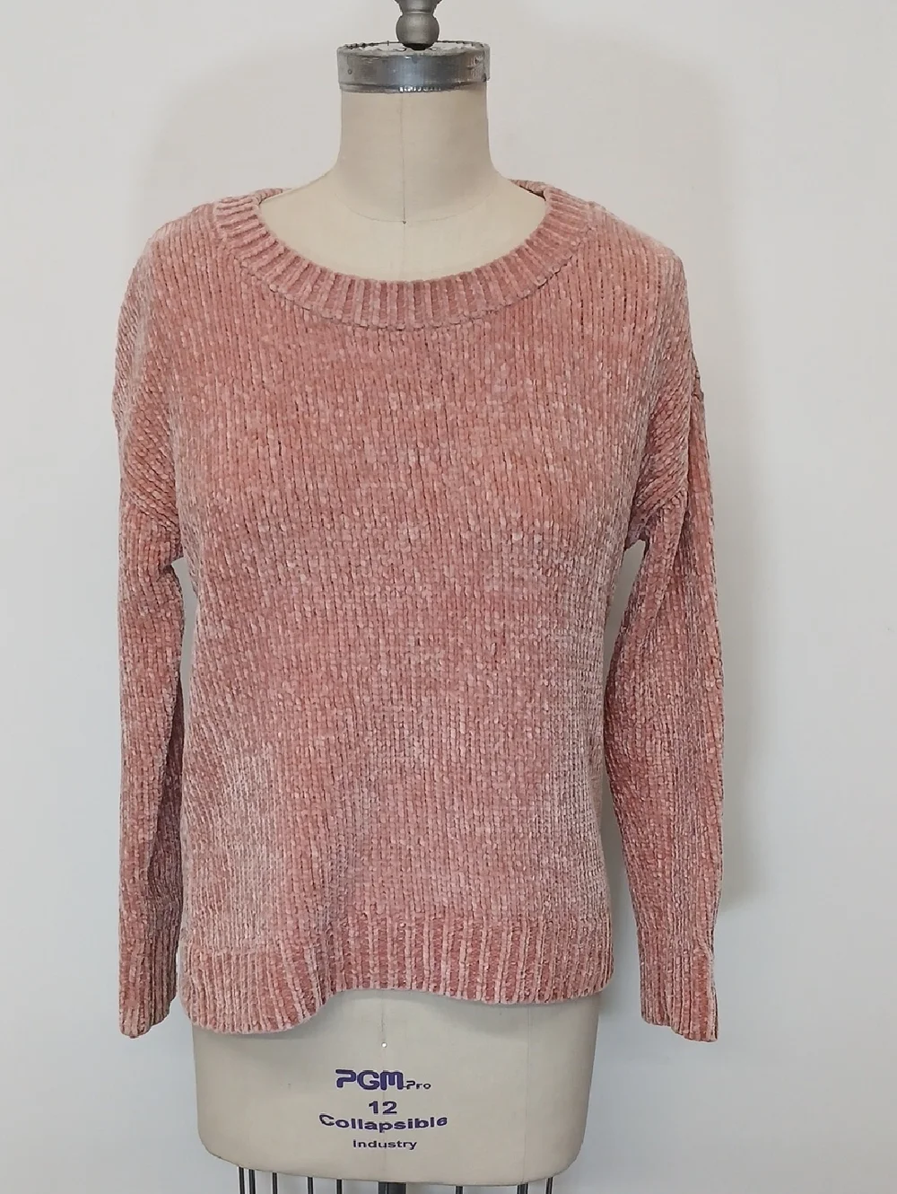 GAP Blush Pink Chenille Crewneck Sweater / Small
